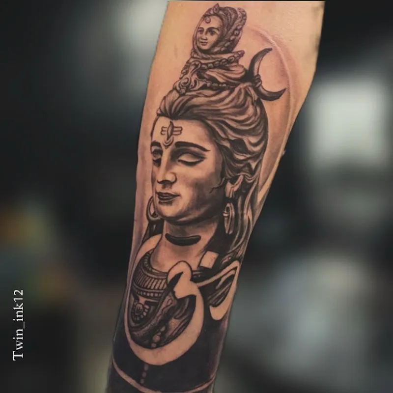 Twin ink tattoo and drawing studio