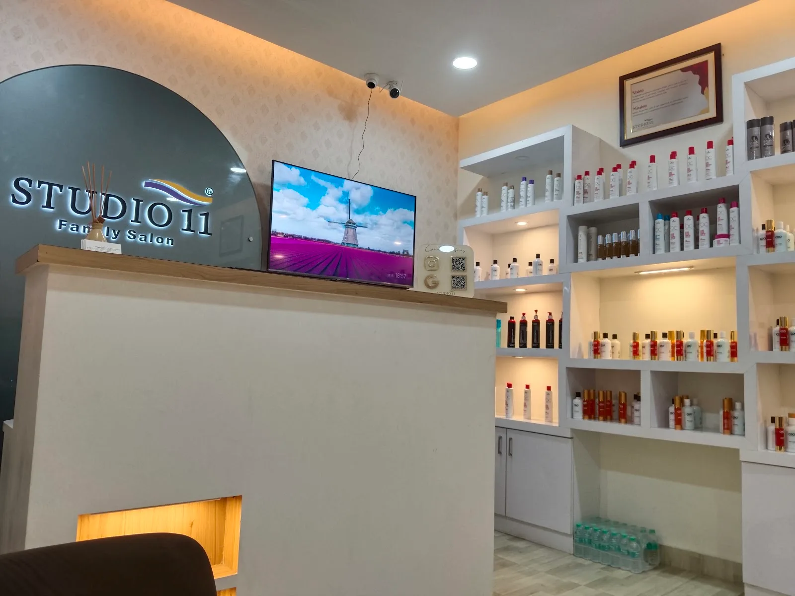 Studio11 Kilpauk Family Salon