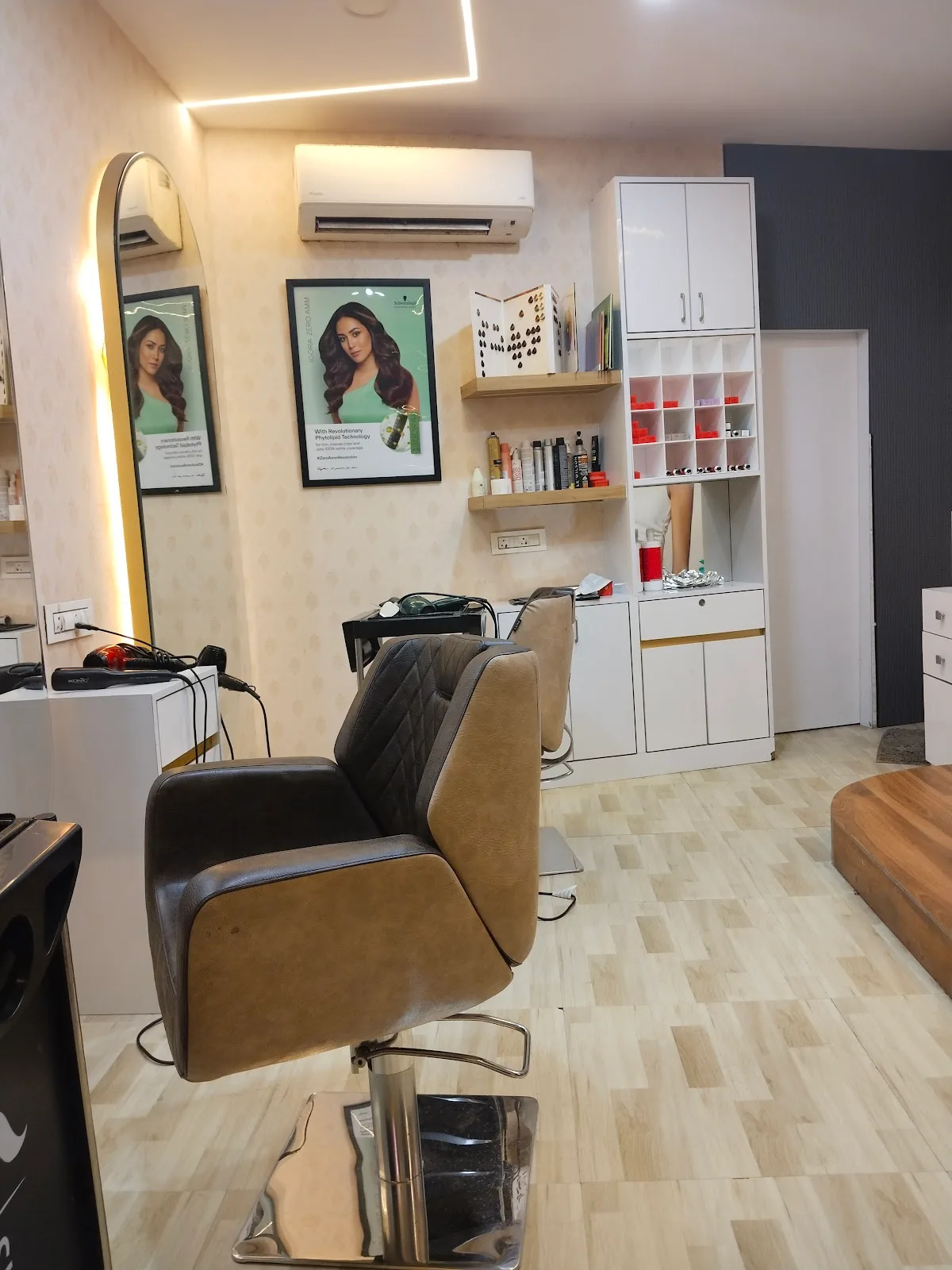 Studio11 Kilpauk Family Salon