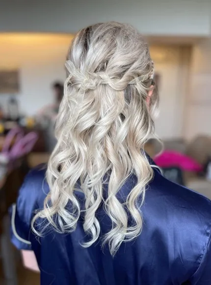 Salon Fifty Four