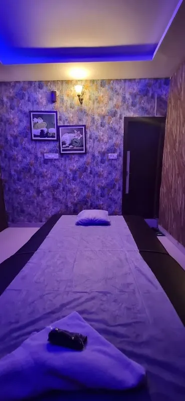 munmun massage parlour