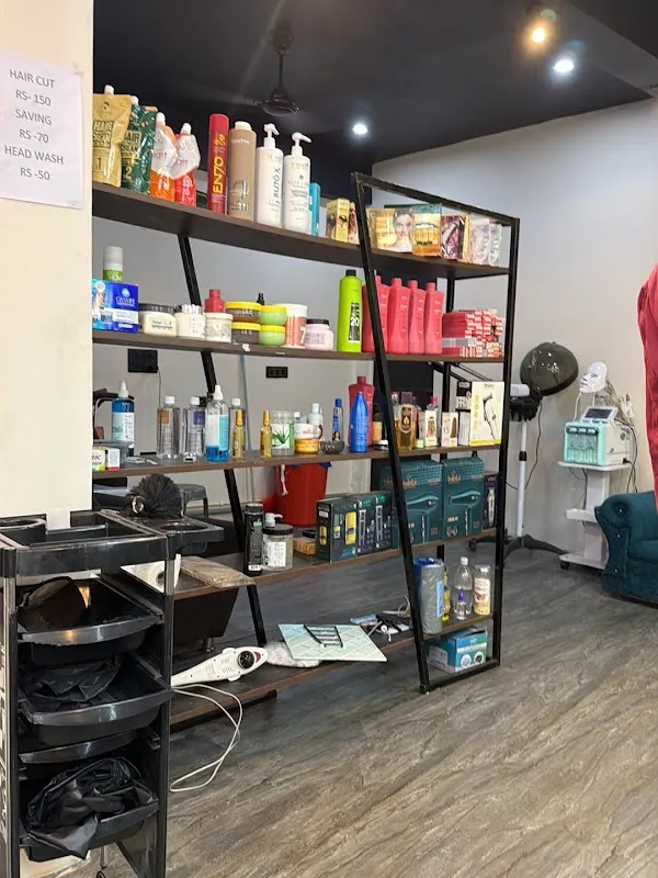 Scissors touch unisex salon