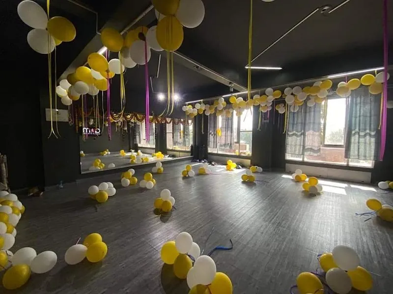 ASM Dance Studio (Achieve Show Makers Dance Studio)