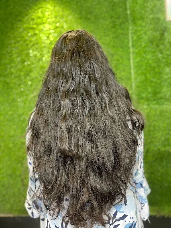 A.V.T unisex salon