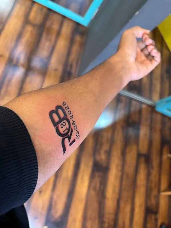 Needle n Skin