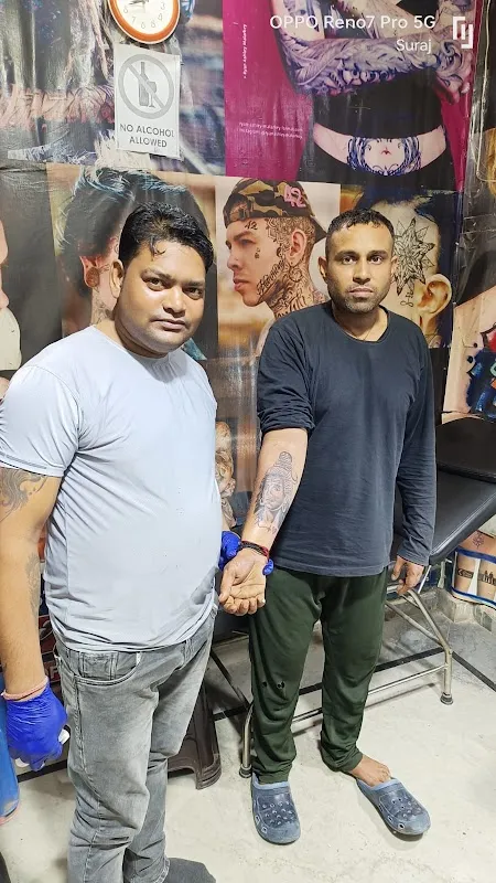 Suraj Tattoo And Mehandi