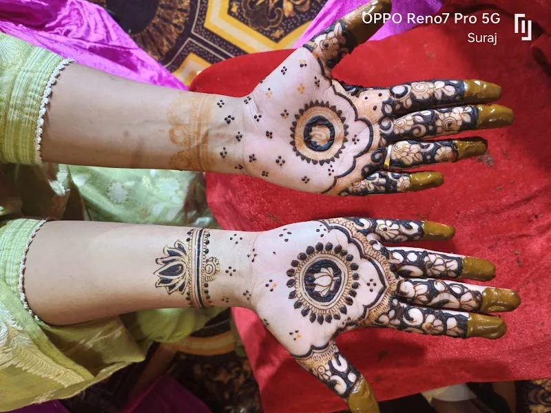 Suraj Tattoo And Mehandi
