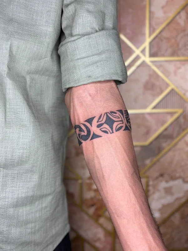 INK TATTOO STUDIO