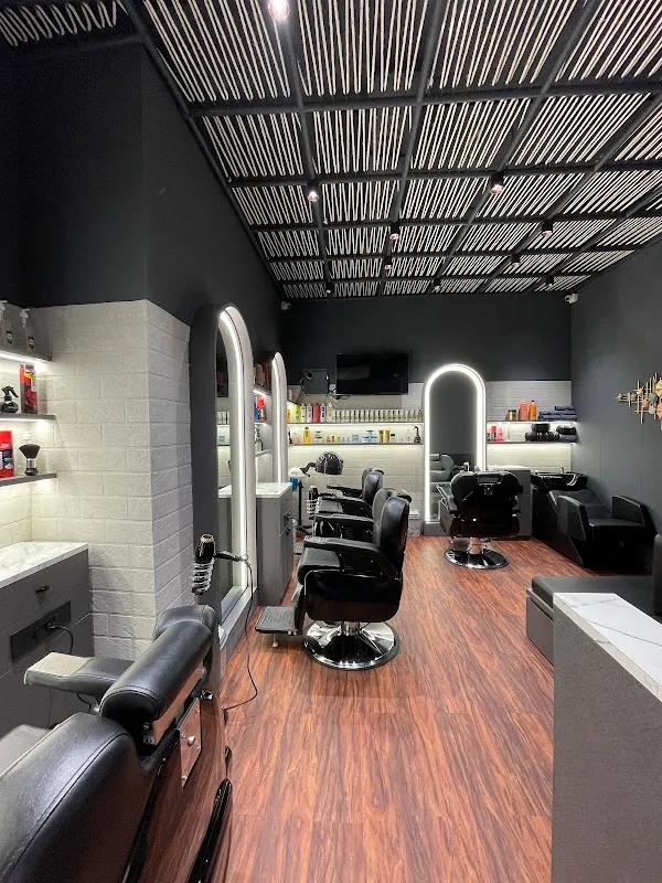 Orchid The Unisex Salon