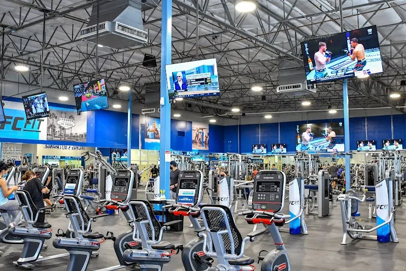UFC FIT Plantation