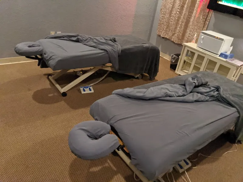 J Sterling's Wellness Spa - Clermont