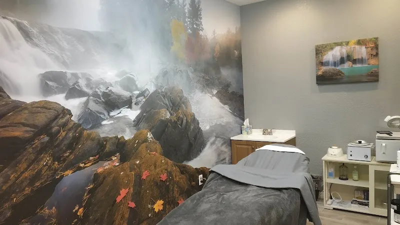 J Sterling's Wellness Spa - Clermont