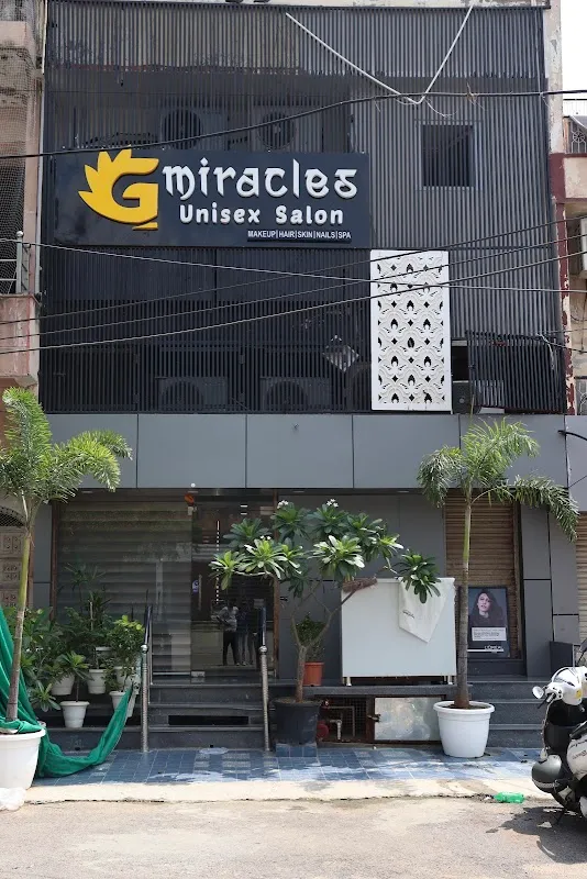 G Miracles Unisex Salon