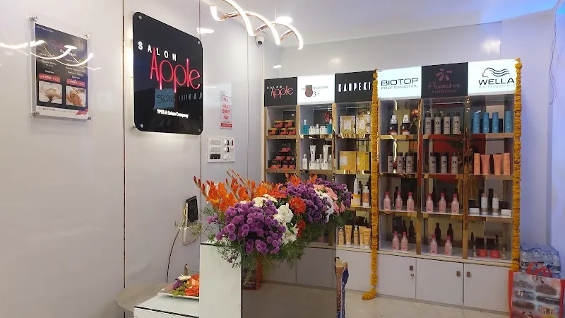 Salon Apple Latur [Women] | Best Salon in Latur