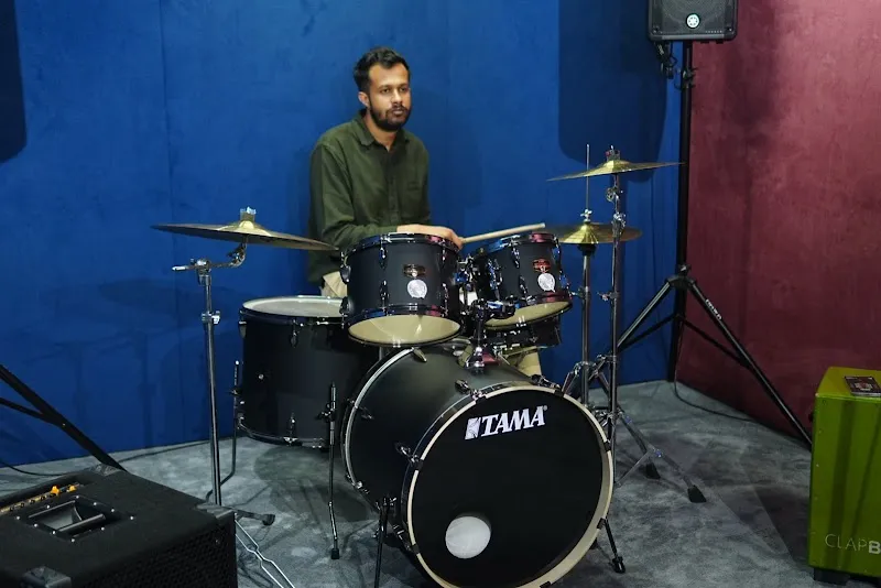 Gig Lab Soundworks - Jampad | Recording Studio | Podcast Studio | Music Academy