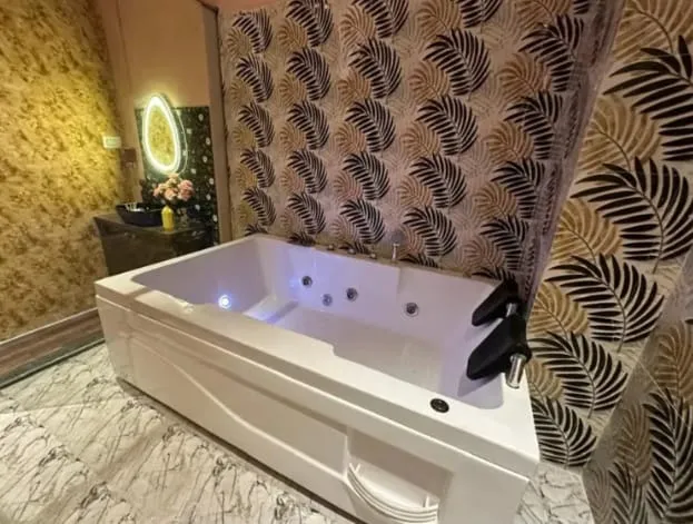 Noor Spa & Salon