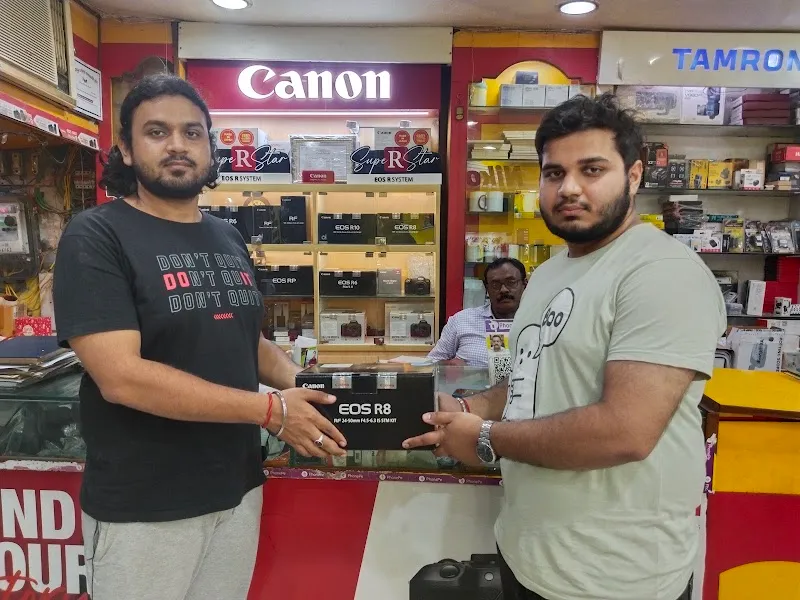 RAY CHOWDHURY PHOTOGRAPHERS