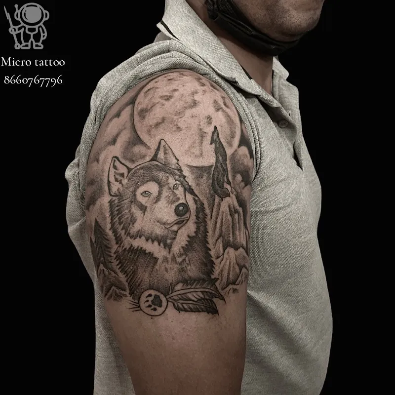 Micro Tattoo Studio