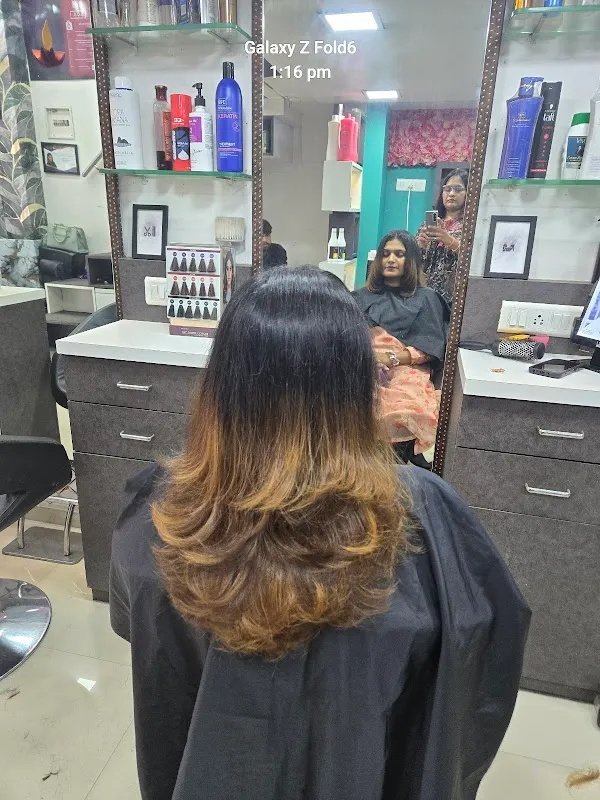 VM Care Family Salon