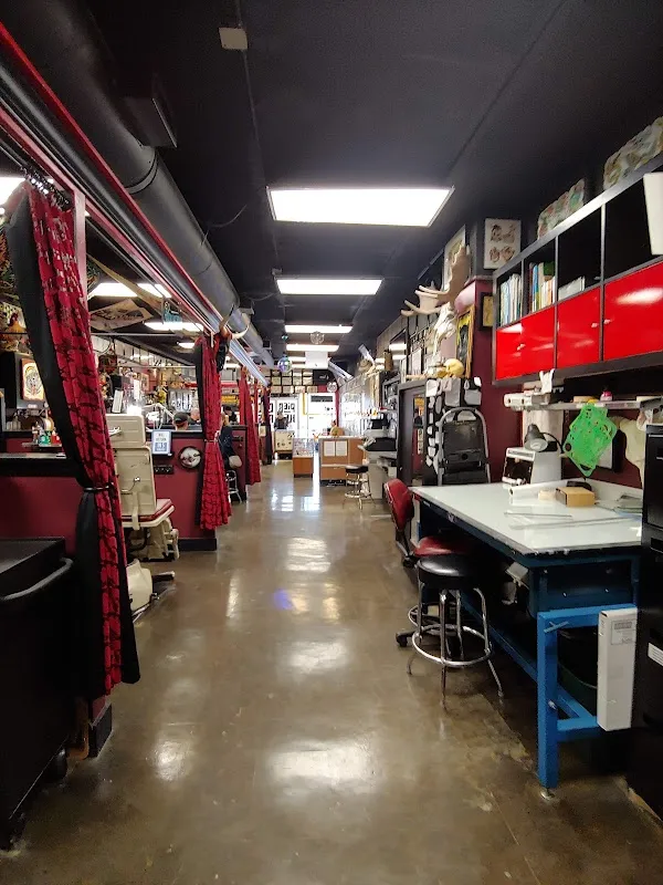 Pierced Hearts Tattoo Parlor