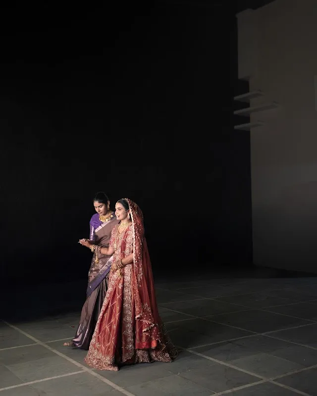 VINOD STUDIOS