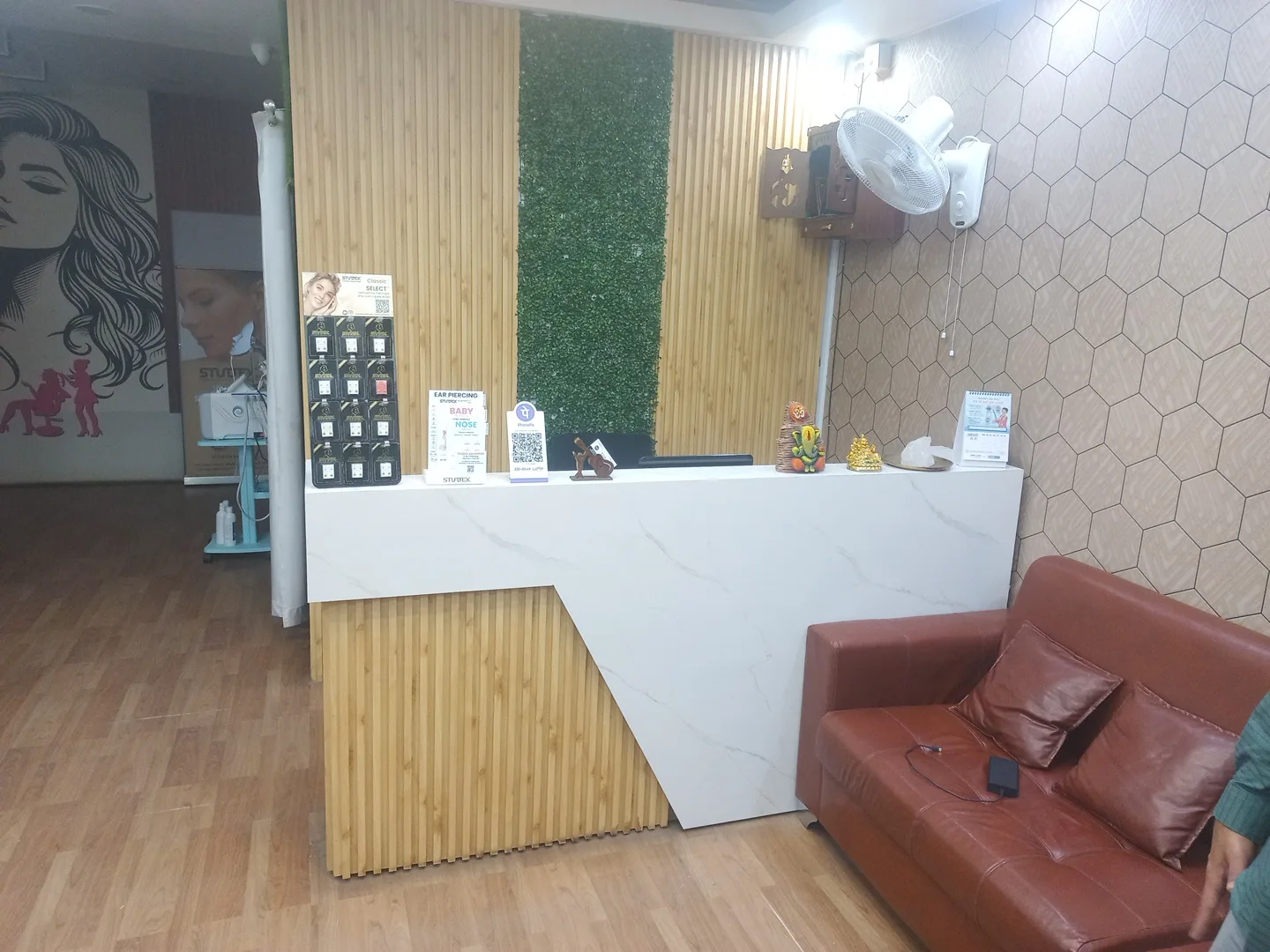 Dreams Family Salon & Tatoo Sudio