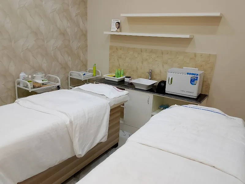 Indulge The Salon, Sector 08, CDA, Cuttack