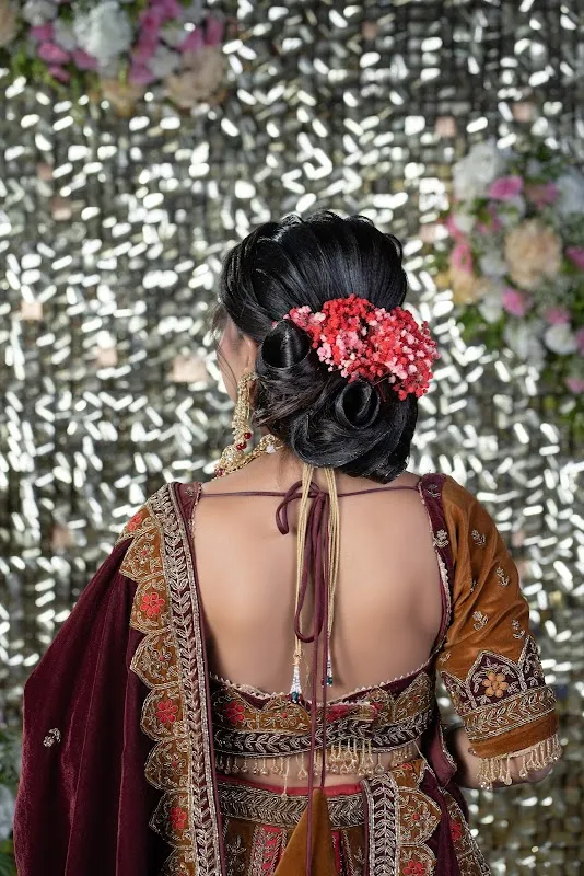 Mr & Miss Secret Unisex Salon - Best Unisex Salon |Bridal Makeup |Facial |Haircut |Hairstyling |Makeup Artist in Firozabad