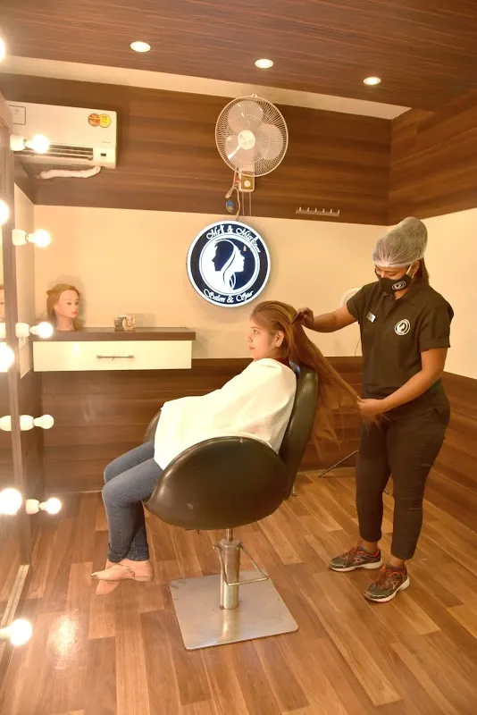 Mr & Miss Secret Unisex Salon - Best Unisex Salon |Bridal Makeup |Facial |Haircut |Hairstyling |Makeup Artist in Firozabad