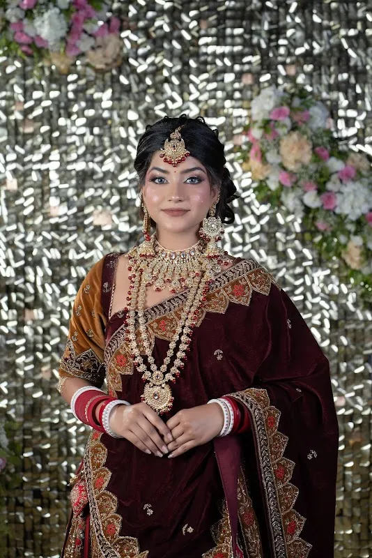 Mr & Miss Secret Unisex Salon - Best Unisex Salon |Bridal Makeup |Facial |Haircut |Hairstyling |Makeup Artist in Firozabad