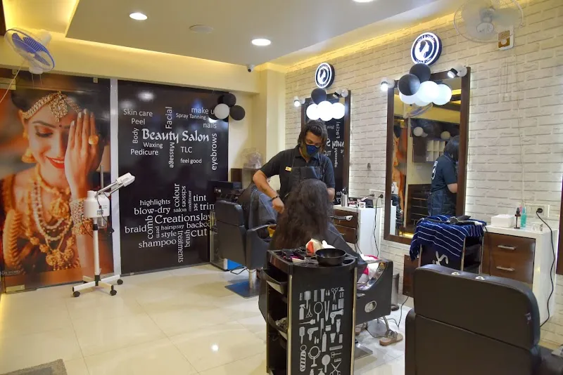 Mr & Miss Secret Unisex Salon - Best Unisex Salon |Bridal Makeup |Facial |Haircut |Hairstyling |Makeup Artist in Firozabad