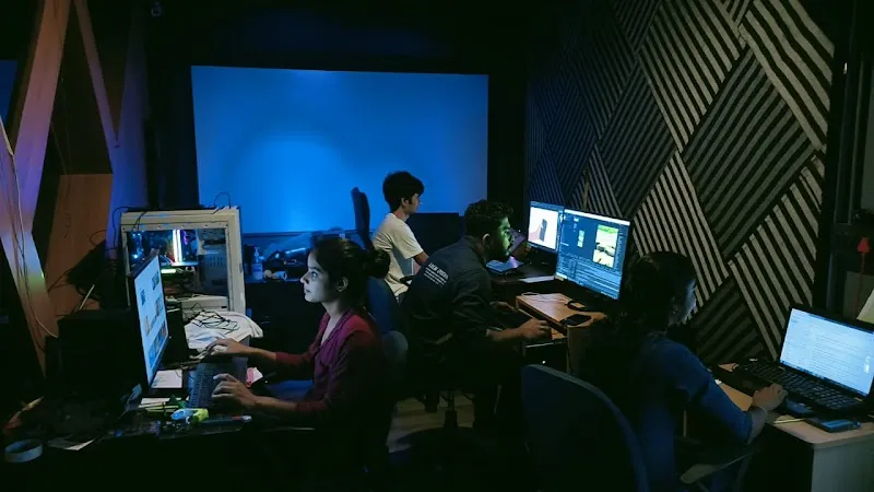 R Media Film Company