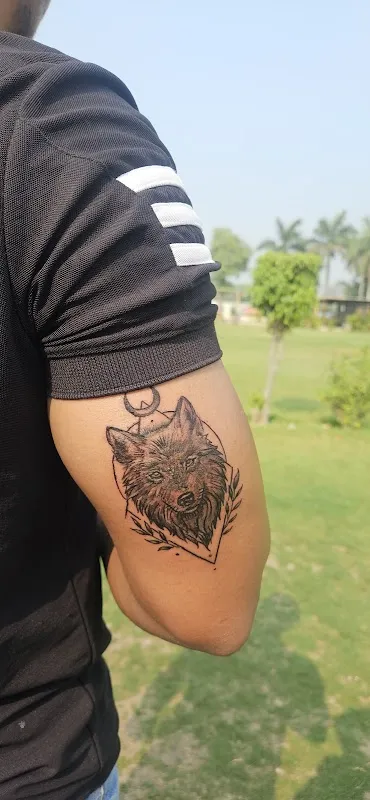 LAV TATTOOS and MAKEOVER-BEST TATTOO ARTIST SHOP PIERCING SHOP IN KANPUR