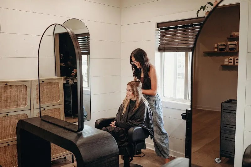 Salon Renew