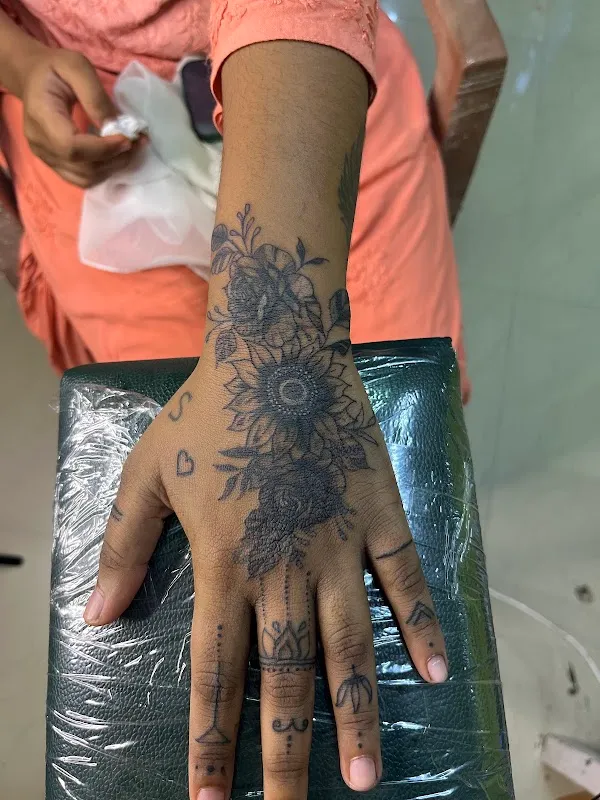 manku tattoo and piercing studio