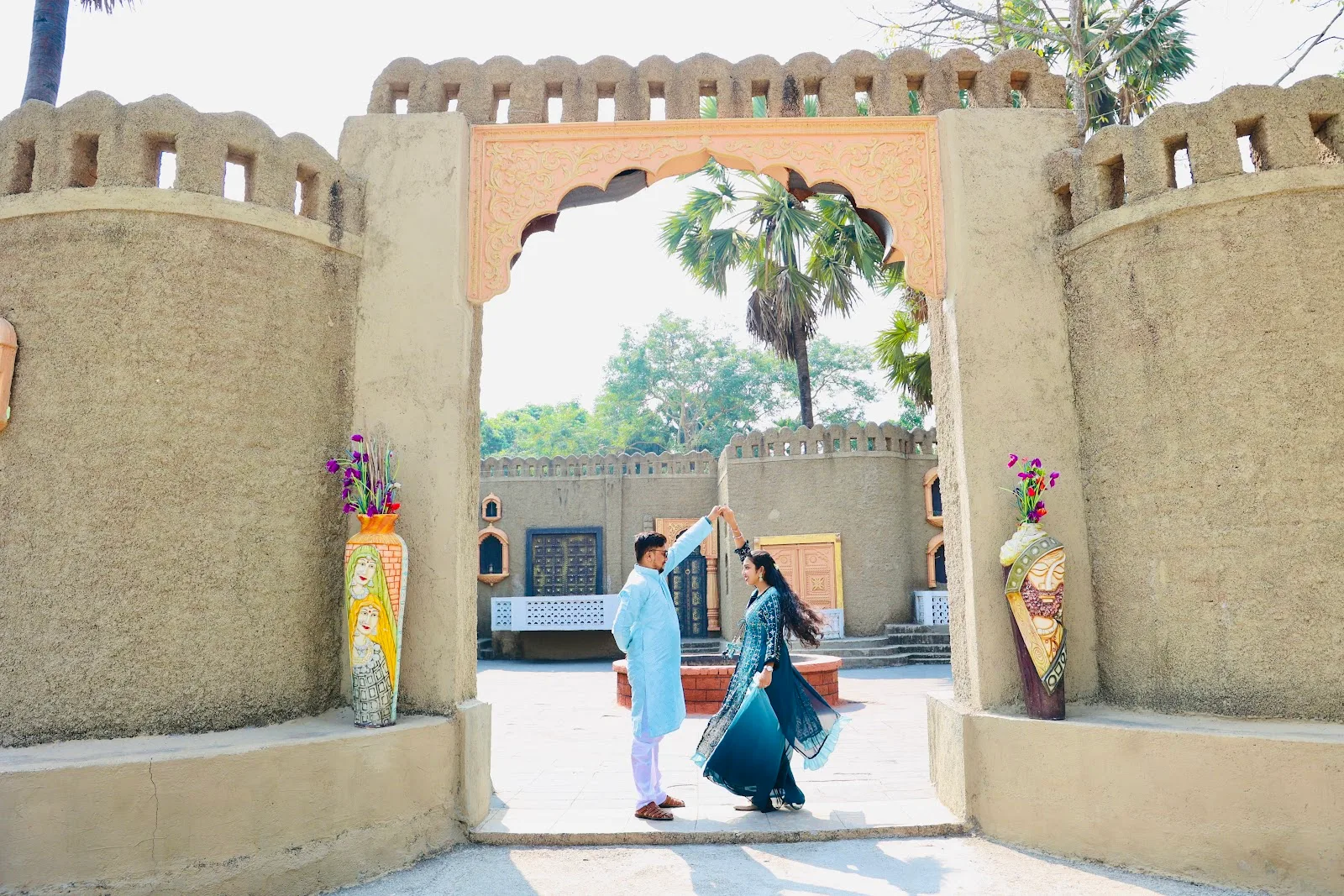 The focus city studio (Outdoor Pre Wedding Shoot in Mumbai)