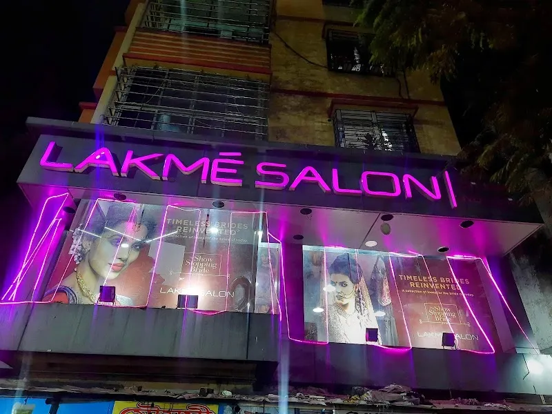 Lakme Salon For Him and Her in Shyambazar,Kolkata