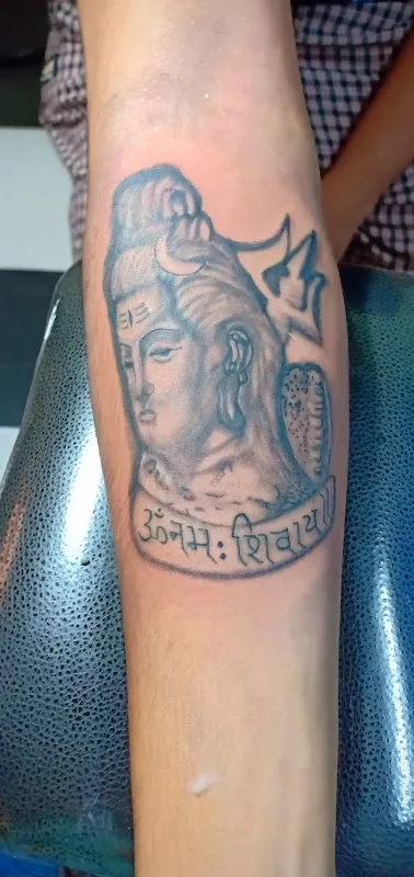 Tattoo Mania & Body Piercing Training Institute | Tattoo Classes & Course