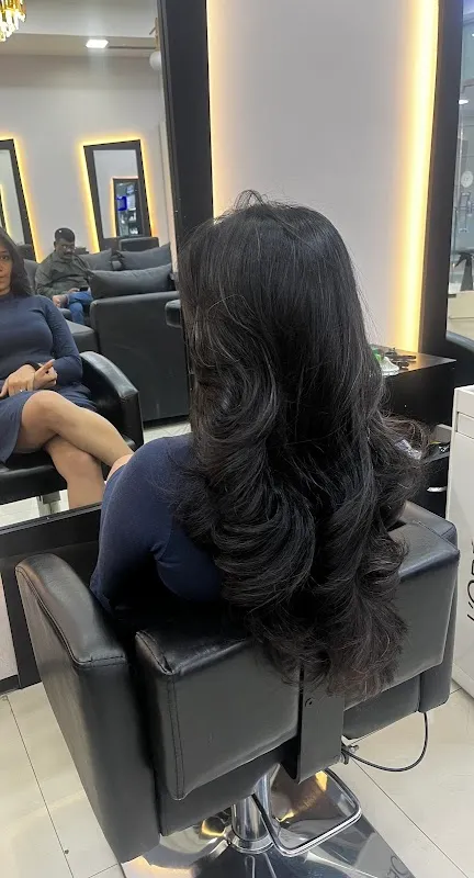 The Hair Master Unisex Salon