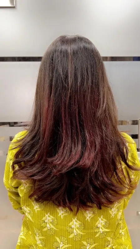 MH46 UNISEX SALON