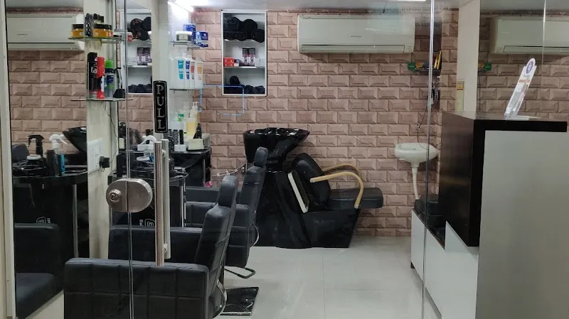 MH46 UNISEX SALON