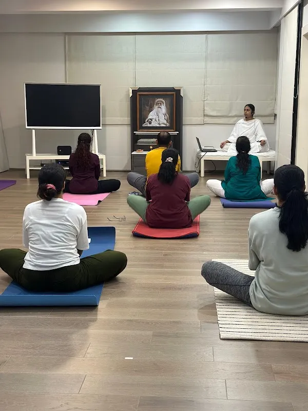 Classical Hatha Yoga (Sadhguru Gurukulam)