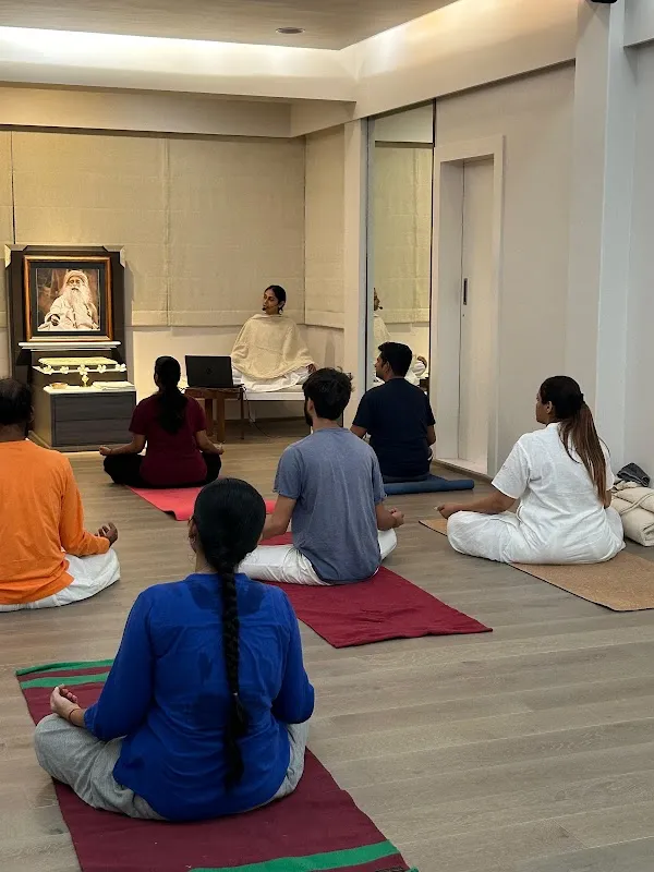 Classical Hatha Yoga (Sadhguru Gurukulam)
