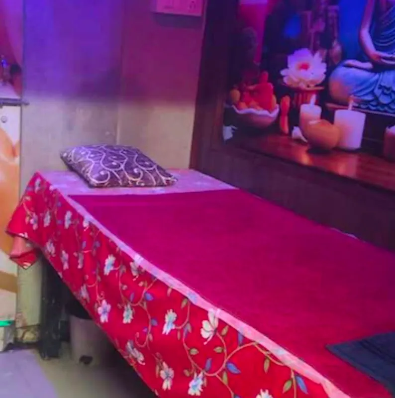 Sr Luxury Thai Spa