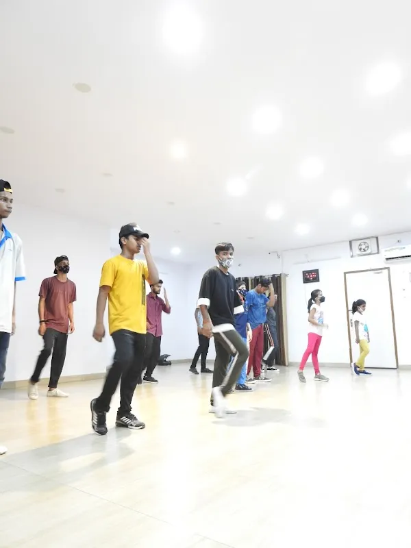 Lucknow Dance Hub - Best Dance Classes in Lucknow