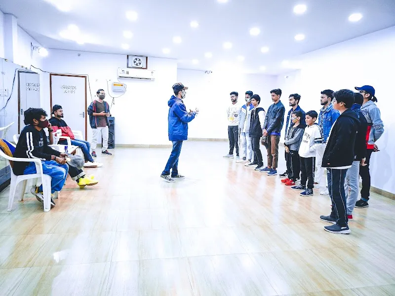 Lucknow Dance Hub - Best Dance Classes in Lucknow