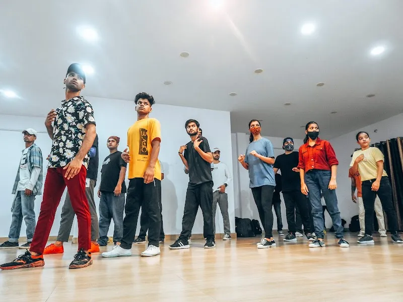 Lucknow Dance Hub - Best Dance Classes in Lucknow