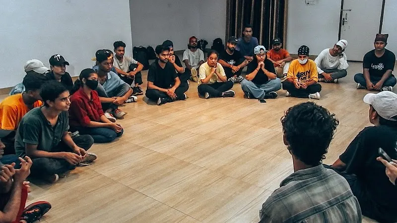 Lucknow Dance Hub - Best Dance Classes in Lucknow