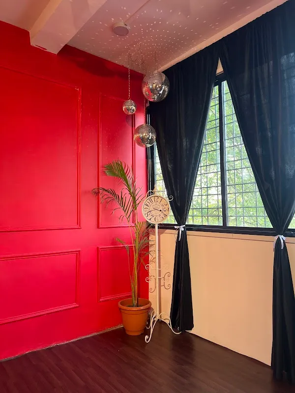 Paradise dance studio