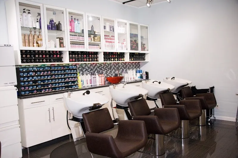 Inspire Salon by Mia